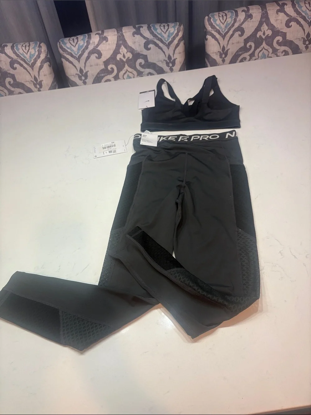 Nike Black Sports Bra and Leggings Pro Set